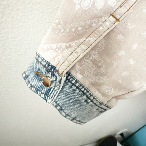VIGOSS | NWT Bandana Paisley Denim Jean Jacket Boxy Coat Khaki Tan White | XL - Picture 6 of 8